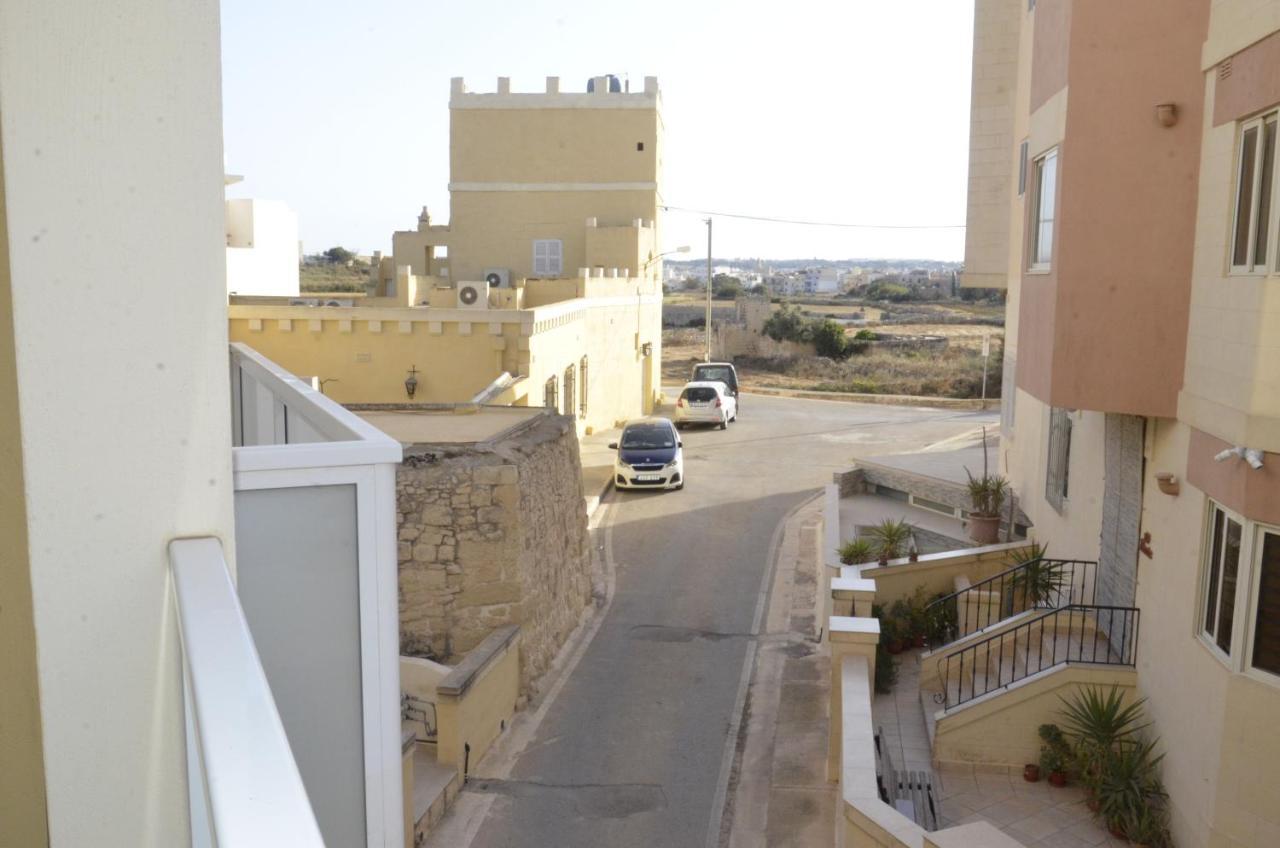מרסשלוק Lorenza Letting Apartment מראה חיצוני תמונה