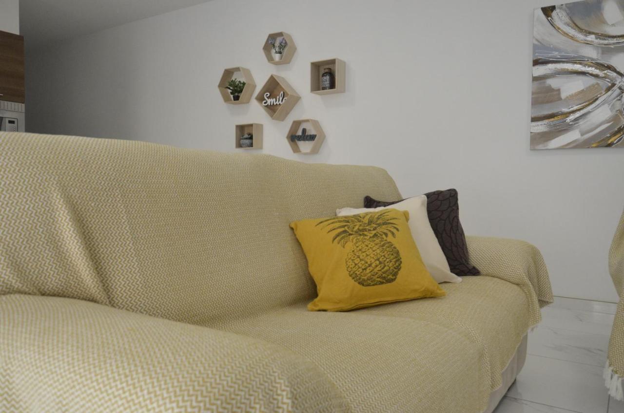 מרסשלוק Lorenza Letting Apartment מראה חיצוני תמונה